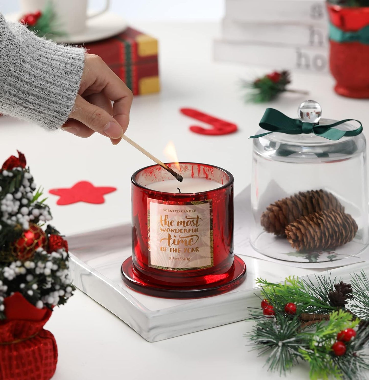 Christmas Candle, Pine Scented Candle, Christmas Gifts for Women, Holiday Winter Candle, Scented Candle for Home, Natural Soy Wax,8.5Oz,Red